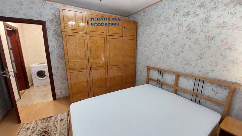 Panduri, metrou Academia Militara la 800 m.