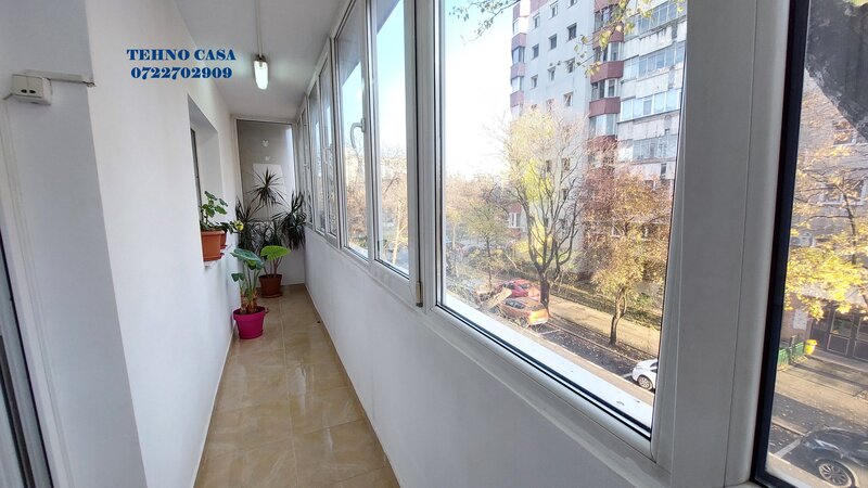 Panduri, metrou Academia Militara la 800 m.