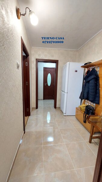 Panduri, metrou Academia Militara la 800 m.